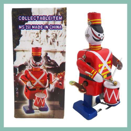 MS 250 DRUMMER SOLDIER